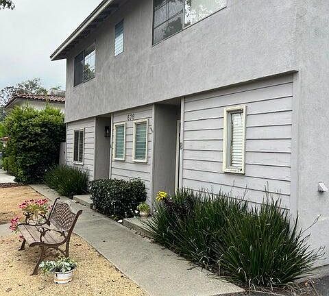 4th image of 678 Ferrara Way Unit A