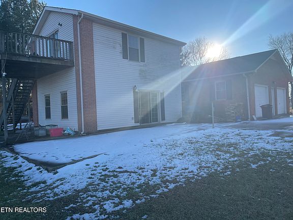 5th image of 1714 Mountain Top Ln