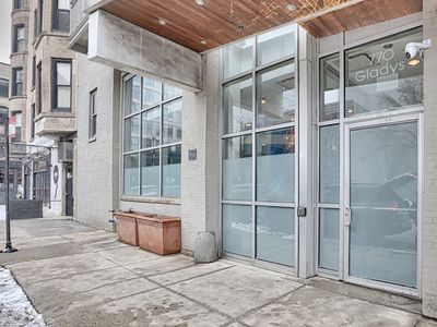 770 W Gladys Ave #302, Chicago, IL, 60610
