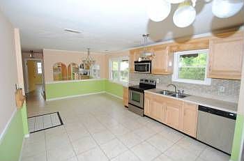 4th image of 3708 Heathmoor Ct