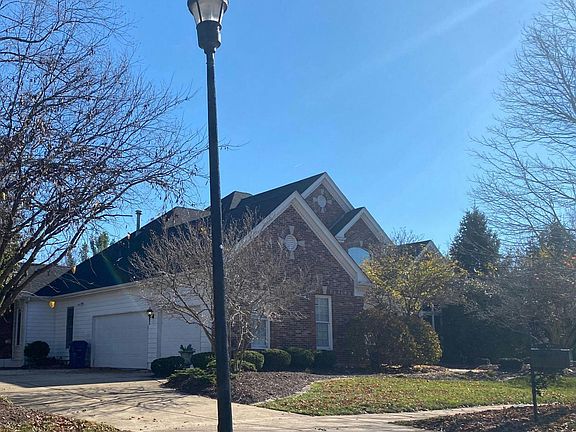 5th image of 453 Pine Bend Dr