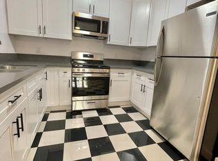 7063 Lanewood Ave, Los Angeles, CA 90028