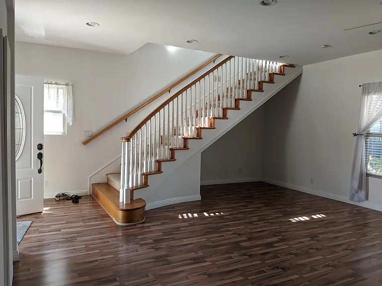 3722 Claremont St — Photo 11