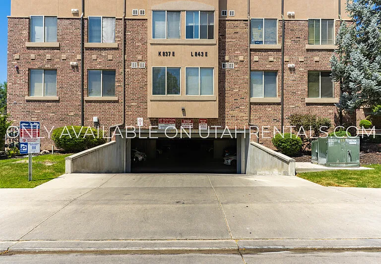 892 E 700 N #F2-3 — Photo 23