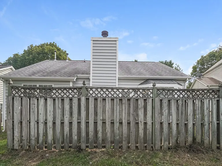 10342 Battle Ct — Photo 22