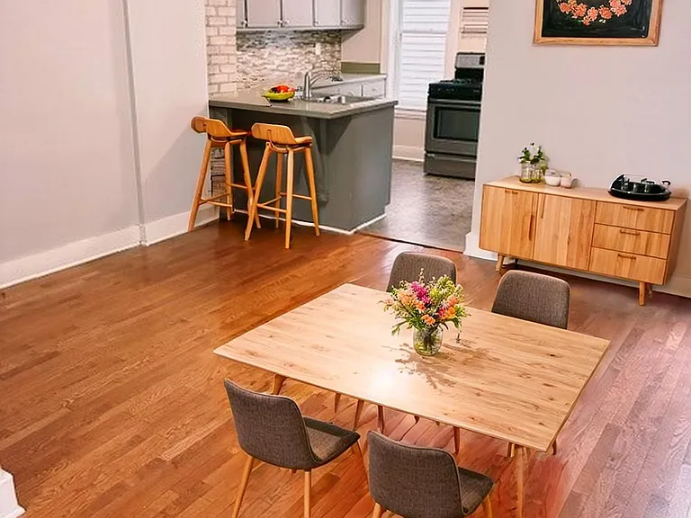 21 Fairbanks St NE — Photo 2