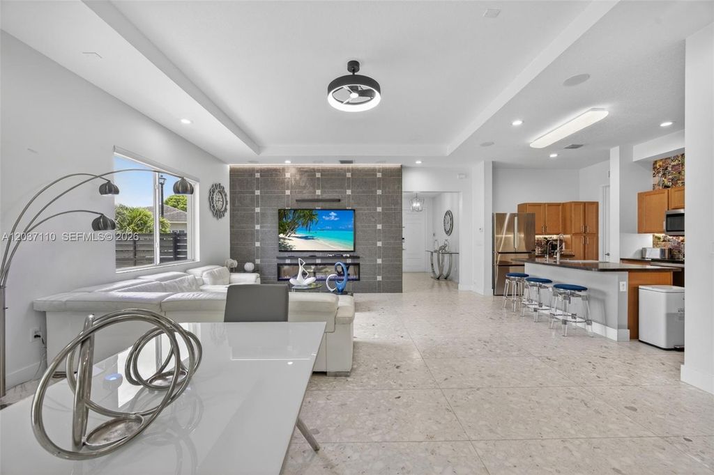 15100 SW 175th St, Miami, FL - More