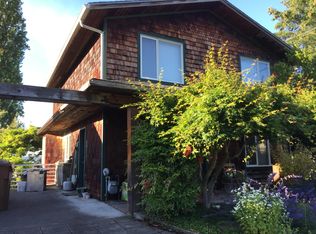 2219 N 27th St, Tacoma, WA 98403