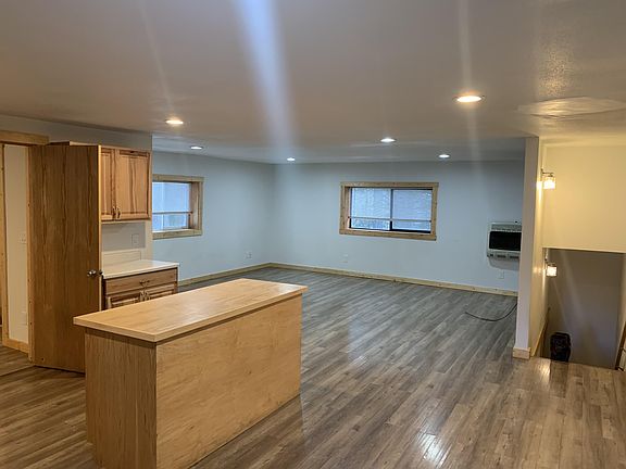 3rd image of 216 Lake Blaine Dr Unit D