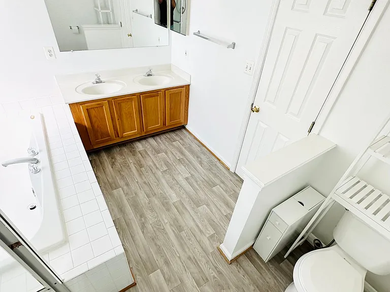 19 Sunrise Valley Ct — Photo 15
