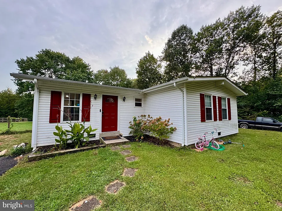 24712 Etchison Dr