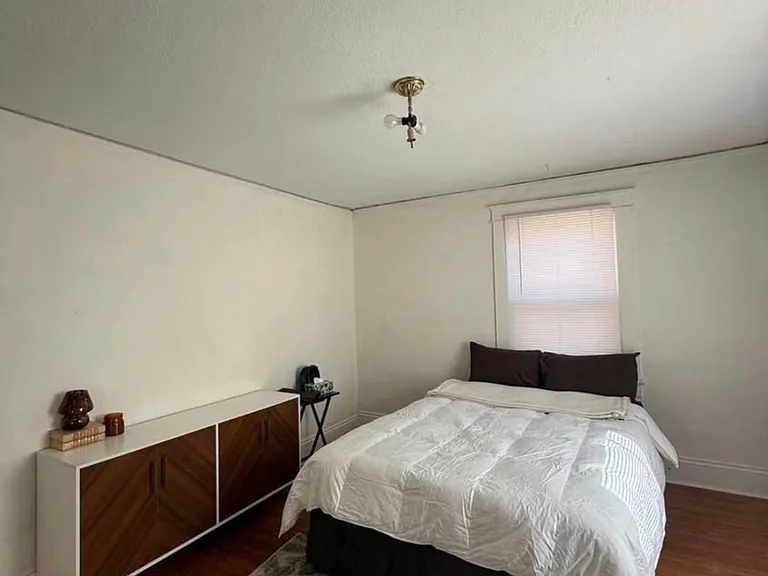 509 Mansfield Ave — Photo 2