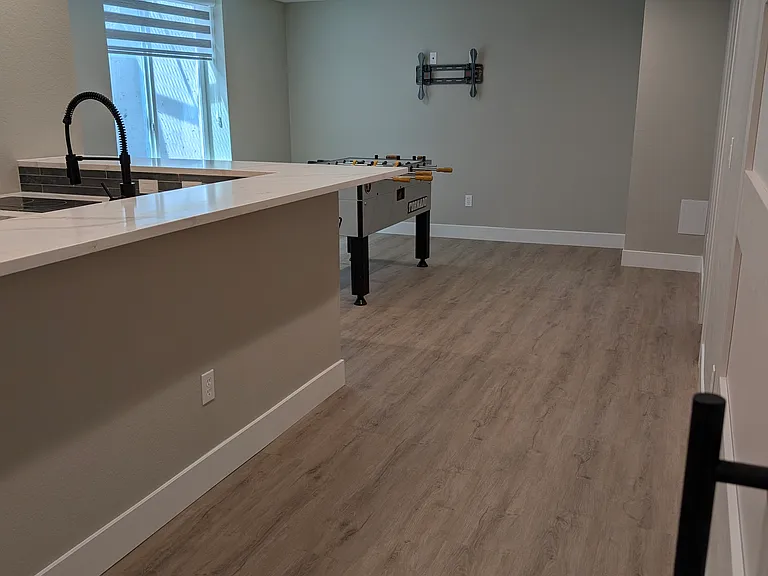 6356 N Emporia Ct — Photo 35