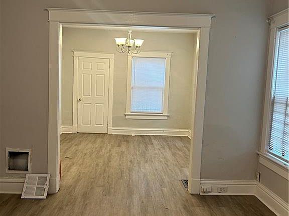 4th image of 3039 College Ave