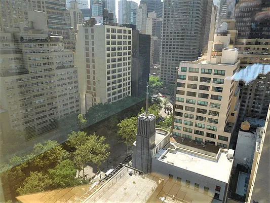 Rented by Renetta Real Estate | media 43