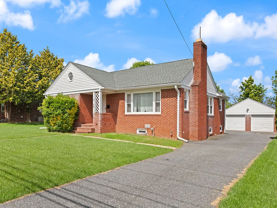 16 Homestead St
