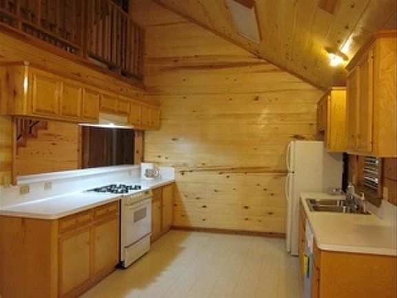 3rd image of 17814 Bamwood Dr