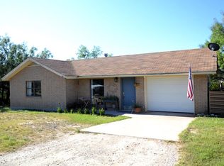 209 Emory St, Junction, TX 76849