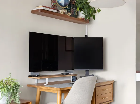 2 Charlton Street image 5 of 12