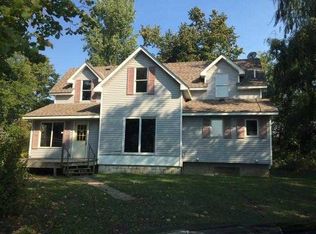 39525 Dolphin St NW, Dalbo, MN 55017