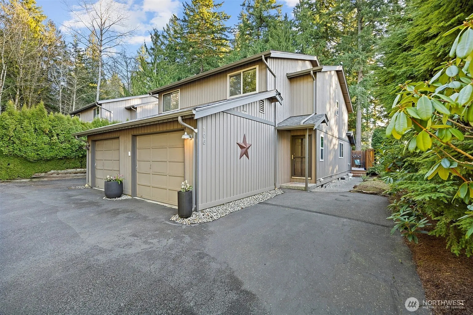 2918 Sylvan Street #105 photo 1