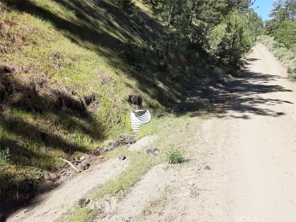 0 Interlaken St, Tehachapi, CA 93561