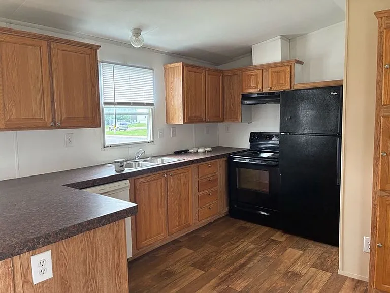 764 Wilson Dr — Photo 23