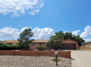 1529 33rd Cir SE, Rio Rancho, NM 87124