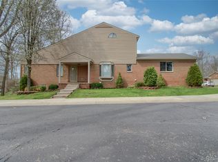 505 Willow Dr #26, South Lyon, MI 48178