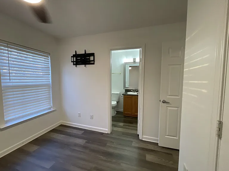 329 Stewarts Landing Cir — Photo 27
