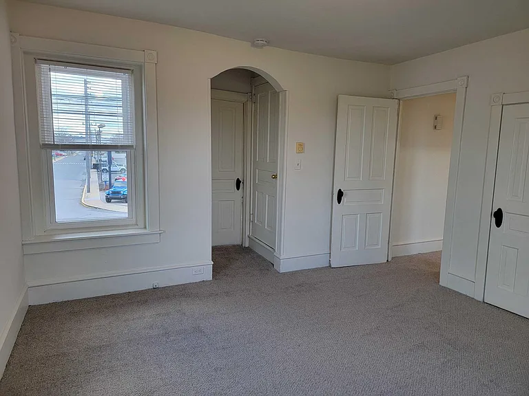 501 W Main St #3 — Photo 15
