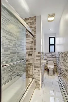 Rented by REZI | media 29