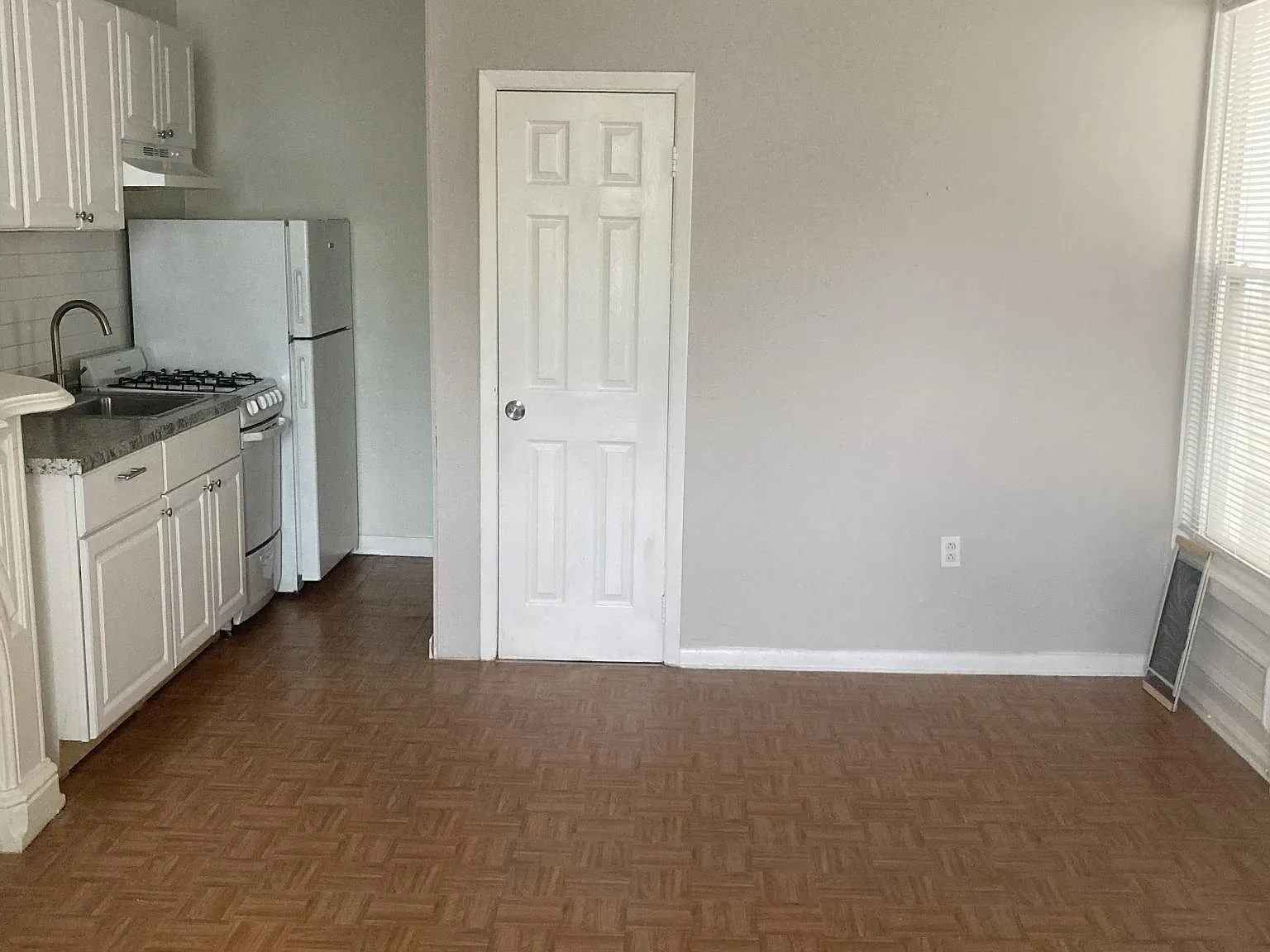 Studio, 518 sqft, $1,400 — Photo 1