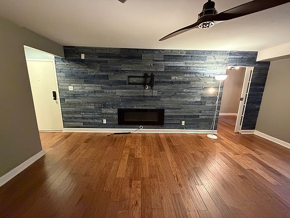 Beautiful Accent wall in LR with electric fireplace