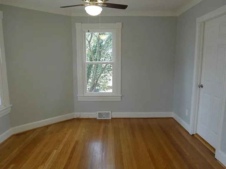 538 Florida Ave — Photo 5