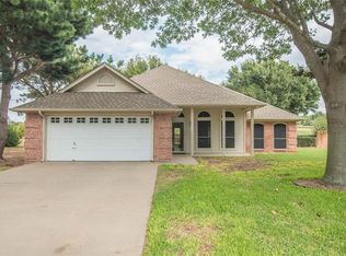 1111 Calinco Dr, Granbury, TX 76048