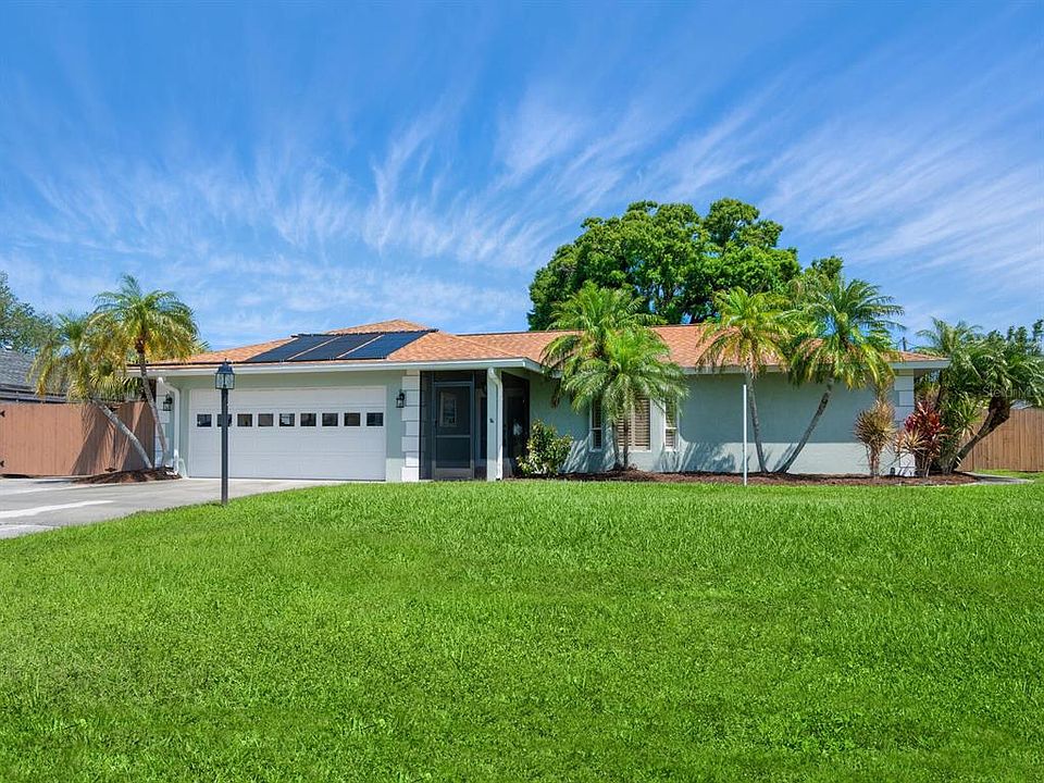 1st image of 3655 Carol Ln