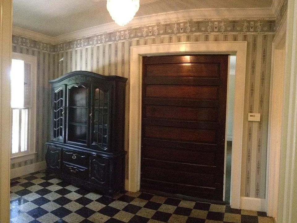 foyer