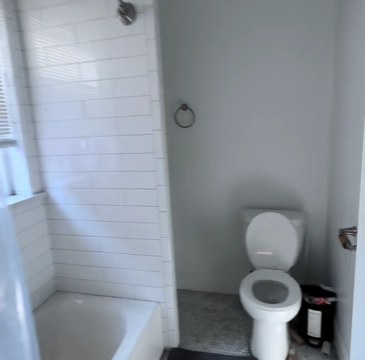 3 bed, 700 sqft, $1,600 — Photo 4