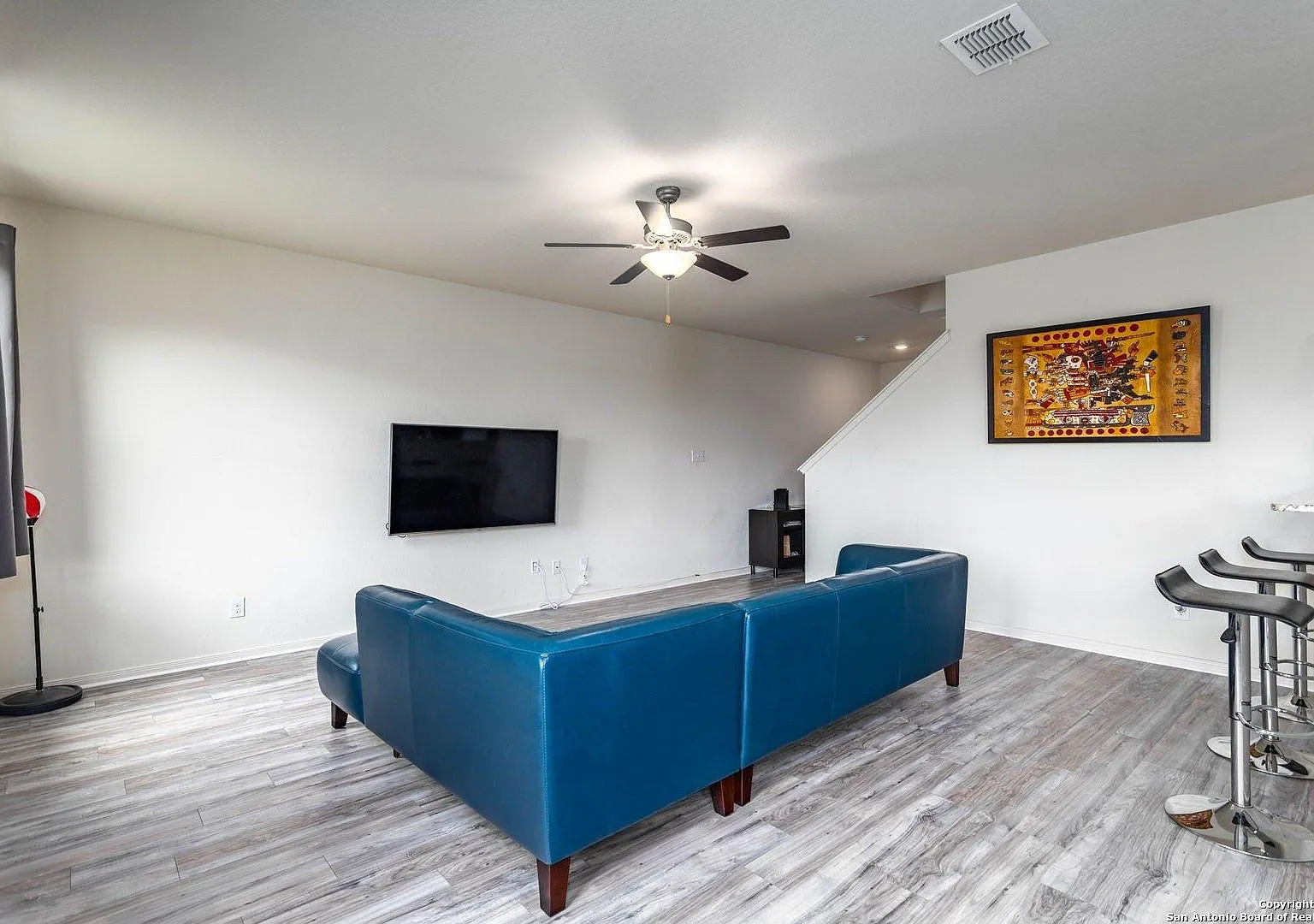 3 bed, 2.5 bath, 1920 sqft, $1,899 — Photo 4