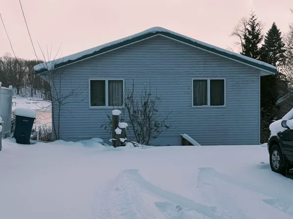 13395 Lime Lake Dr NE, Sparta, MI 49345