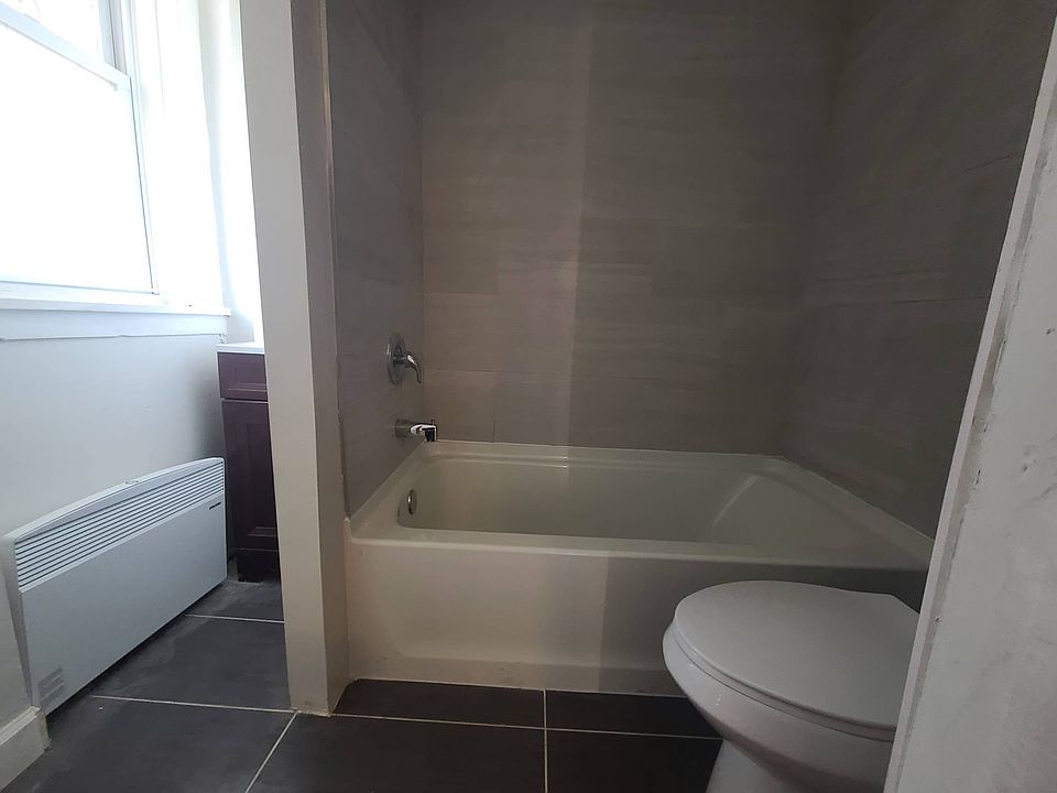 1st image of 218 West St #11259256