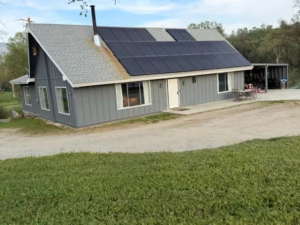 31628 Lodge Rd, Auberry, CA 93602