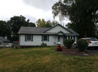 21327 W Sarah Dr, Lake Villa, IL 60046
