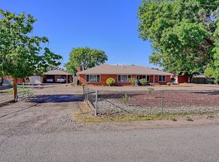 2912 Thompson Ln SW, Albuquerque, NM 87105