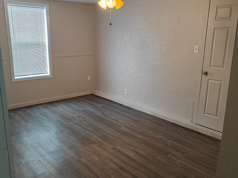 108 Peach St — Photo 6
