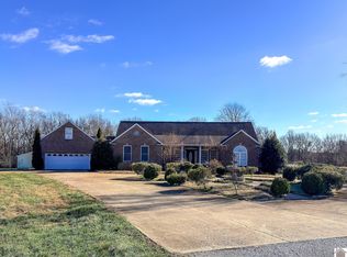 91 Sanders Ln, Mayfield, KY 42066