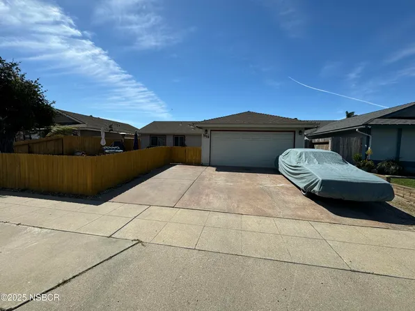 1003 N College Dr, Santa Maria, CA 93454