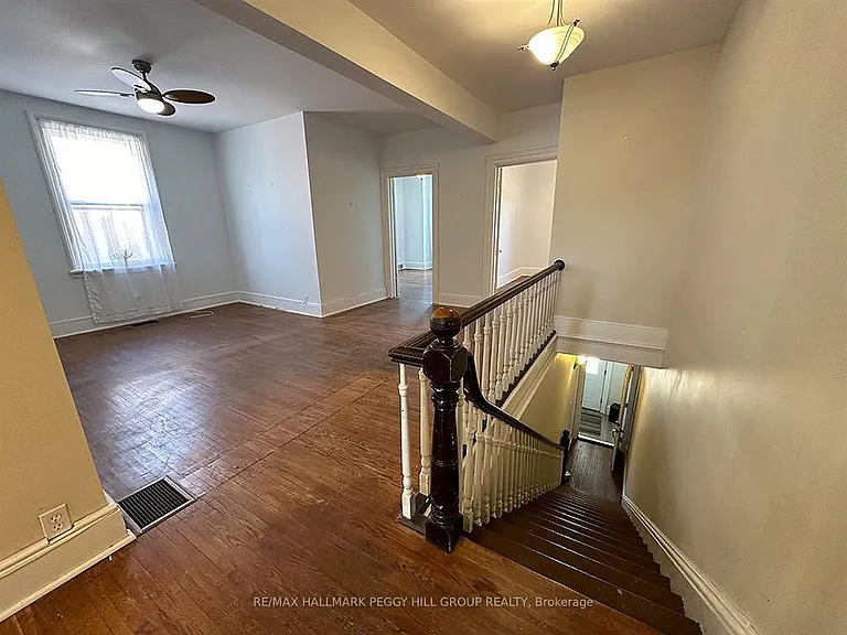 44 Toronto St #3 — Photo 10