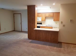 1844 W Grandview Blvd APT 202, Erie, PA 16509